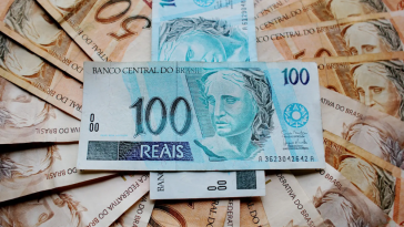 Como consultar e resgatar dinheiro esquecido em bancos no Brasil