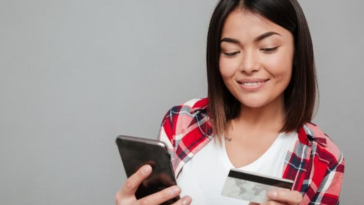 O que é a anuidade do cartão de crédito: entenda como funciona